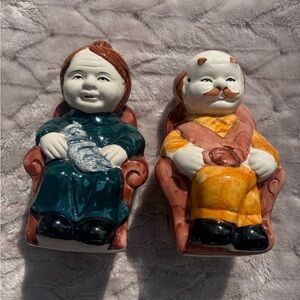 Charming Ceramic Elderly Couple Figurines - Multicolor